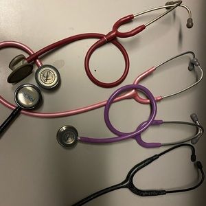 4 stethoscopes!! All in working condition!!